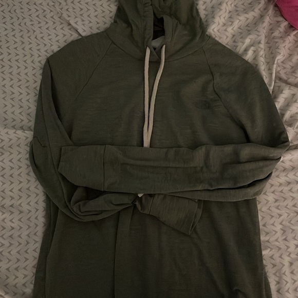 North face green pullover - Picture 4 of 4